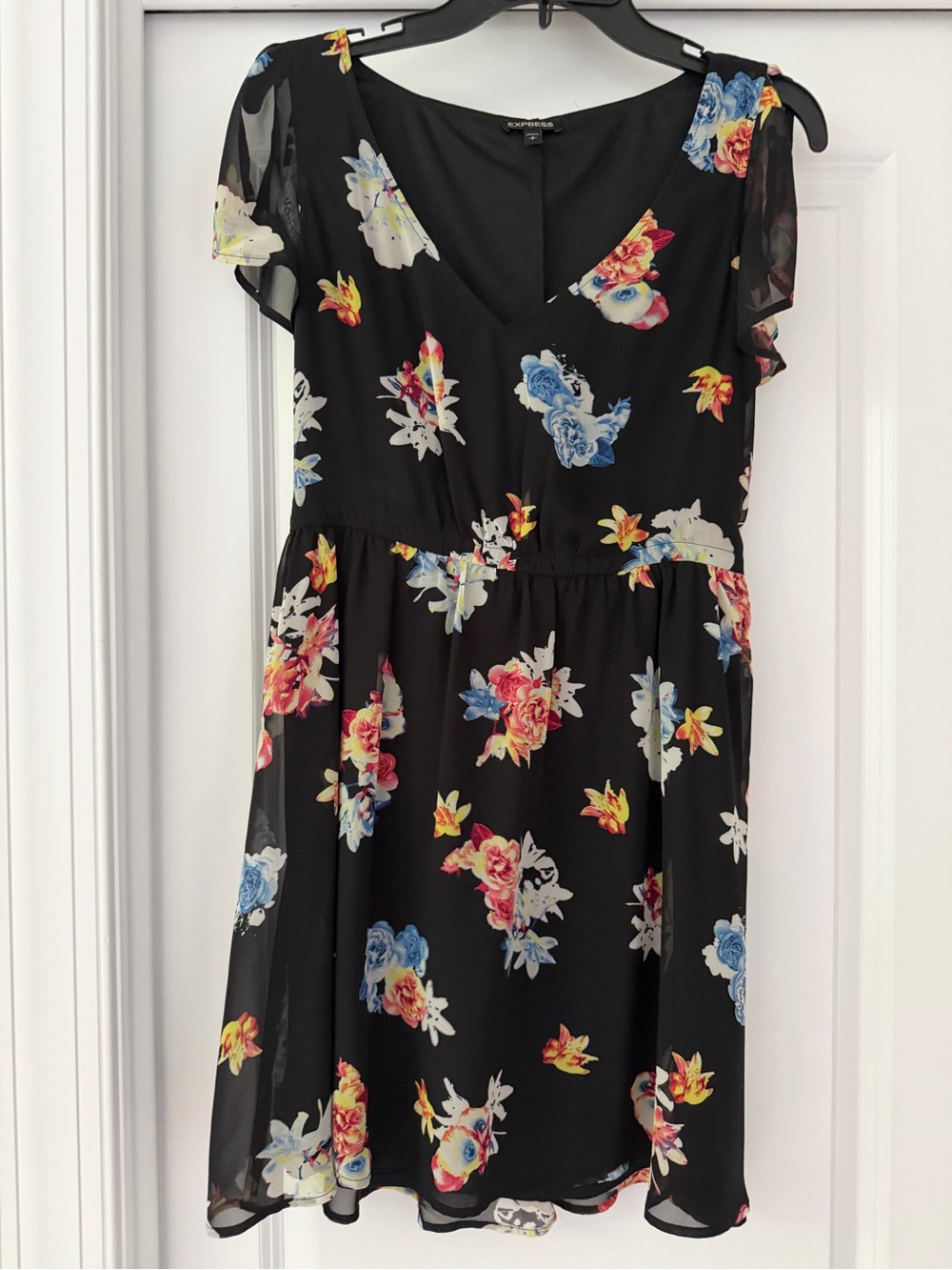 Express Black Floral Chiffon Short Sleeve Dress Womens Size Small
